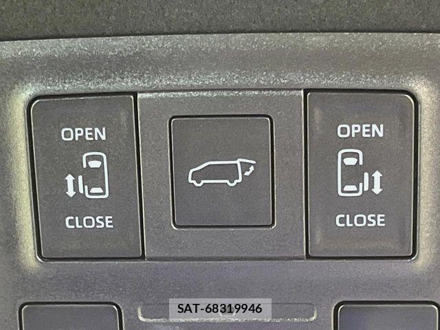 Toyota NOAH HYBRID 2024-10 8781412-5