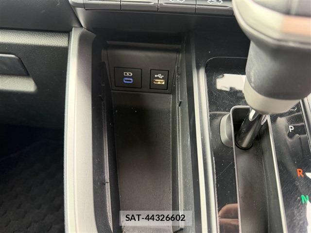 Toyota NOAH HYBRID 2024-05 8796957-26