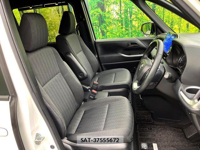 Toyota NOAH HYBRID 2024-09 8830819-9