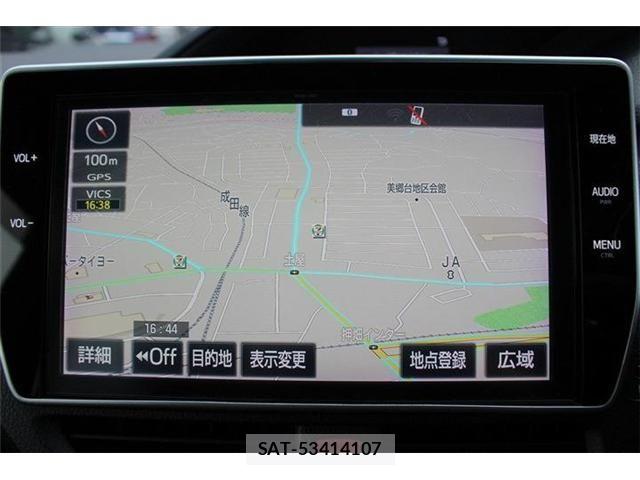 Toyota NOAH HYBRID 2018-02 8830823-1