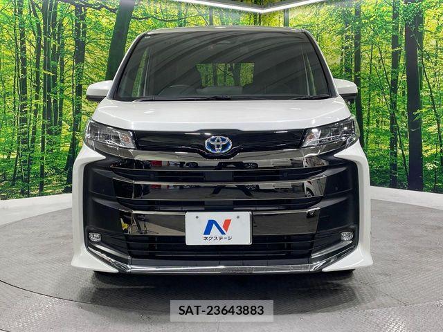 Toyota NOAH HYBRID 2024-12 8830818-15