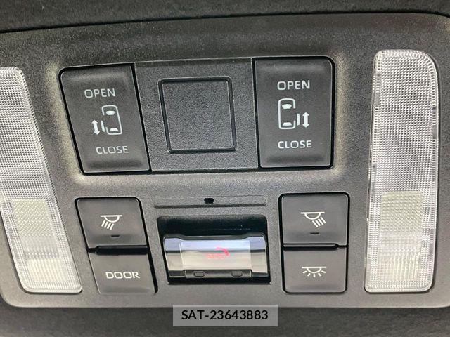 Toyota NOAH HYBRID 2024-12 8830818-7