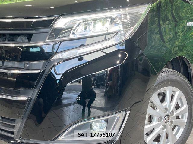 Toyota NOAH HYBRID 2019-07 8830822-12