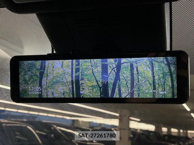 Toyota NOAH HYBRID 2024-09 8830815-7