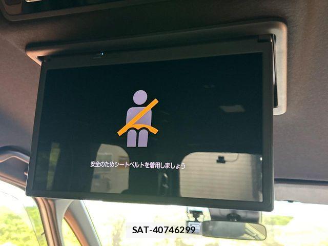 Toyota NOAH HYBRID 2023-10 8830817-4