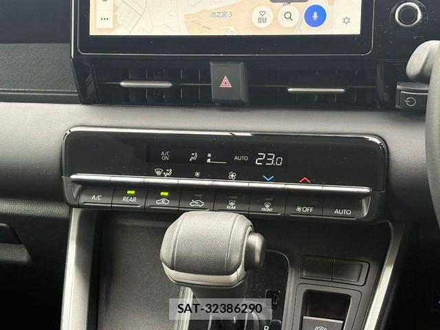 Toyota NOAH HYBRID 2025-09 8850173-12