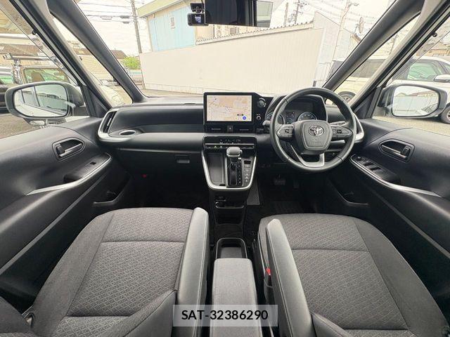 Toyota NOAH HYBRID 2025-09 8850173-8
