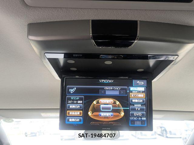 Toyota NOAH HYBRID 2015-08 8850180-25