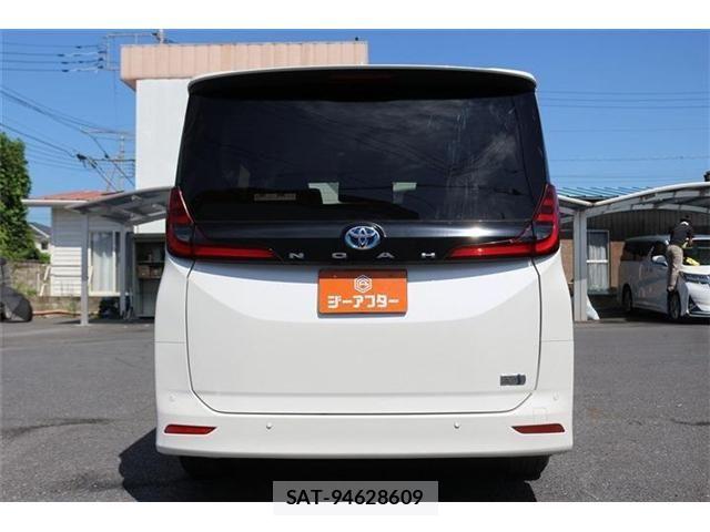 Toyota NOAH HYBRID 2022-07 8850177-9
