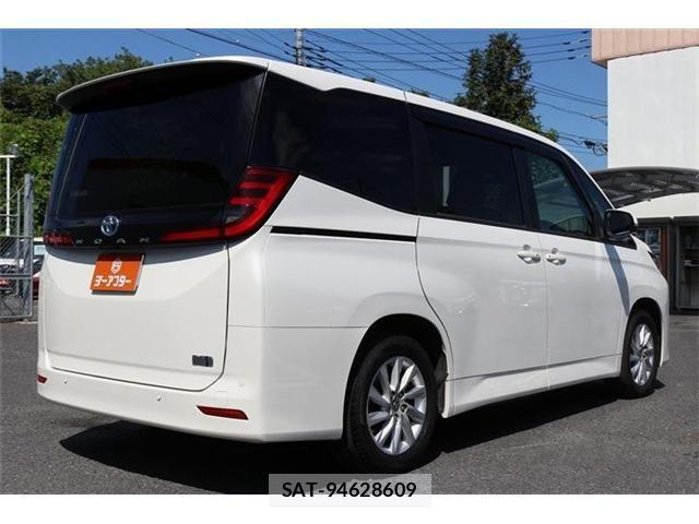 Toyota NOAH HYBRID 2022-07 8850177-22