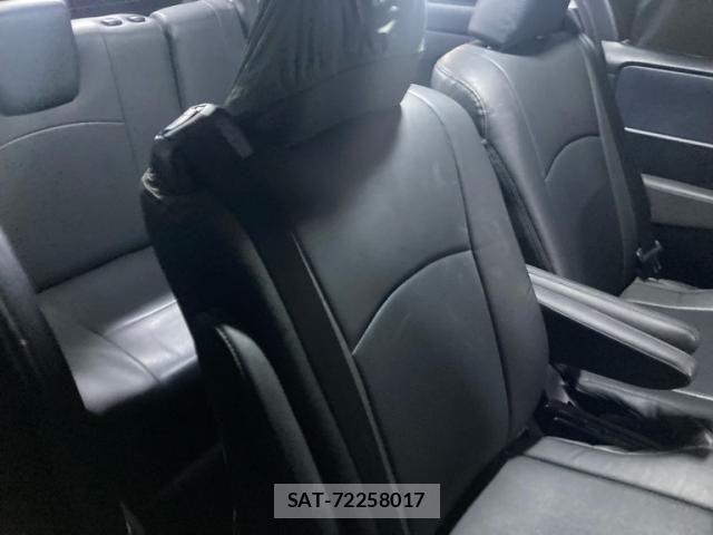 Toyota NOAH HYBRID 2015-07 8850183-16