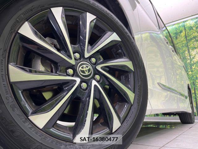 Toyota NOAH HYBRID 2024-09 8850168-13