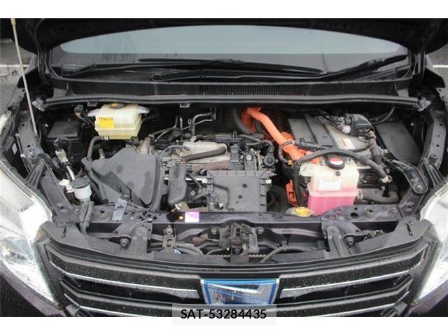 Toyota NOAH HYBRID 2014-10 8871689-29
