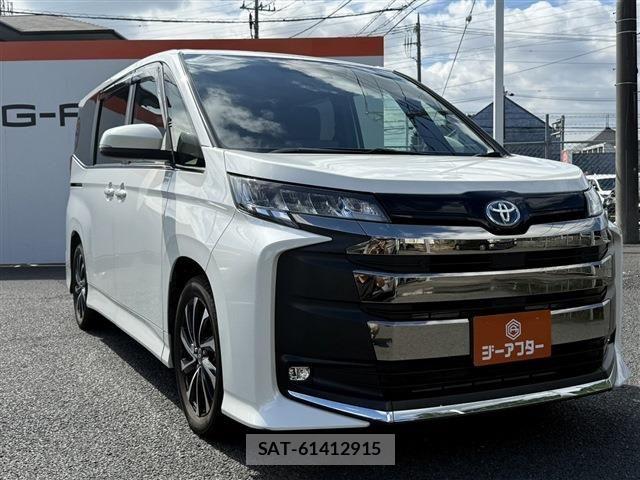Toyota NOAH HYBRID 2024-05 8871684-20