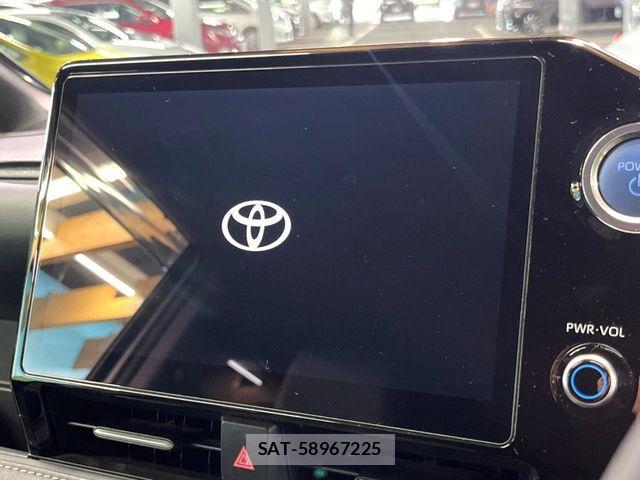 Toyota NOAH HYBRID 2023-10 8871681-3