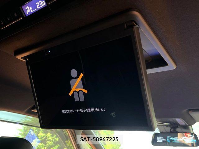 Toyota NOAH HYBRID 2023-10 8871681-5