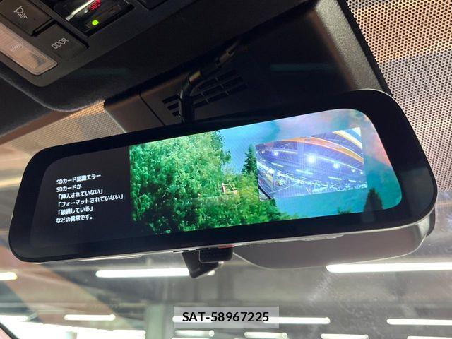 Toyota NOAH HYBRID 2023-10 8871681-6