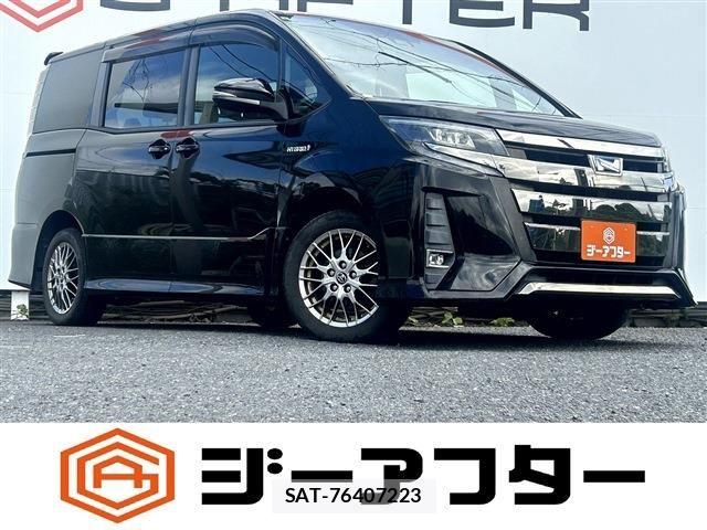 Toyota NOAH HYBRID 2017-08 8871688-0