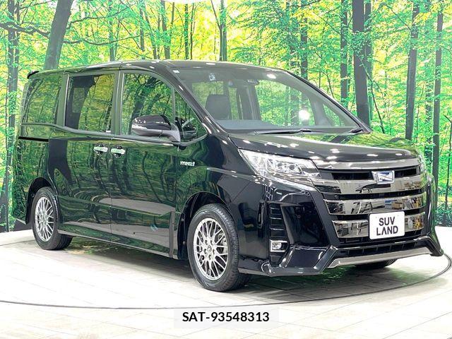 Toyota NOAH HYBRID 2019-08 8871687-17