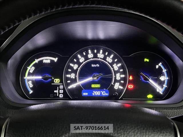 Toyota NOAH HYBRID 2020-09 8881239-17