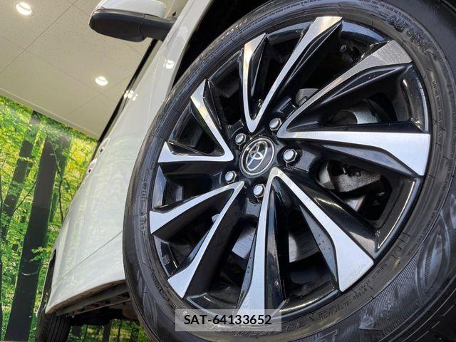 Toyota NOAH HYBRID 2024-06 8881231-12