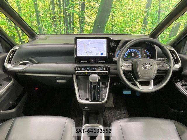 Toyota NOAH HYBRID 2024-06 8881231-1