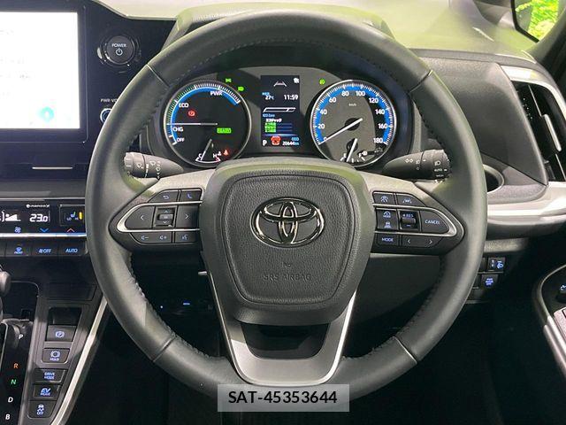 Toyota NOAH HYBRID 2023-10 8881235-12