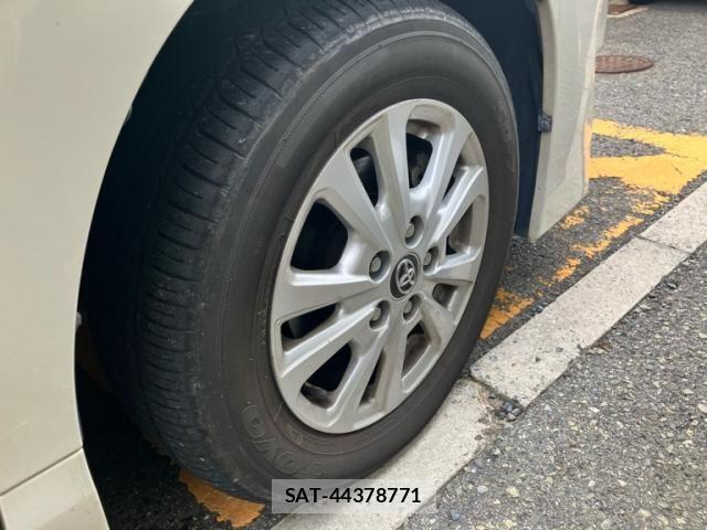 Toyota NOAH HYBRID 2017-10 8881242-18