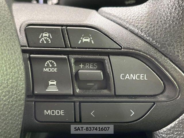 Toyota NOAH HYBRID 2023-07 8881238-5