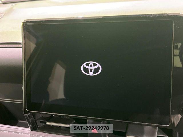Toyota NOAH HYBRID 2023-06 8881228-2