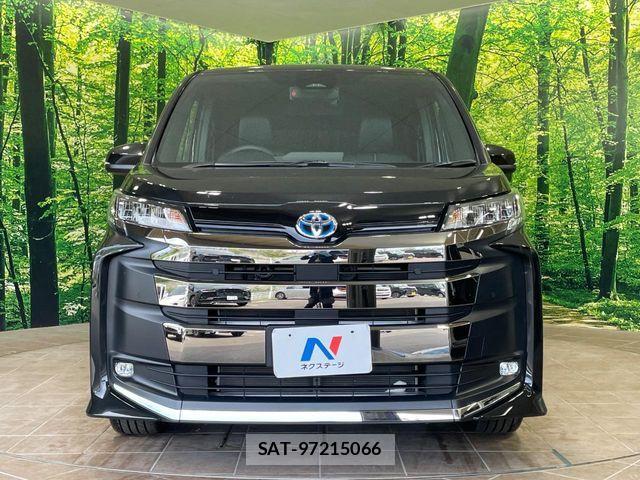 Toyota NOAH HYBRID 2023-07 8881226-13