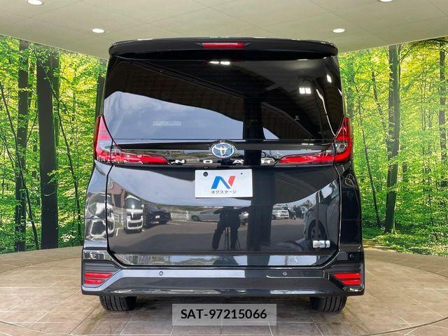 Toyota NOAH HYBRID 2023-07 8881226-14