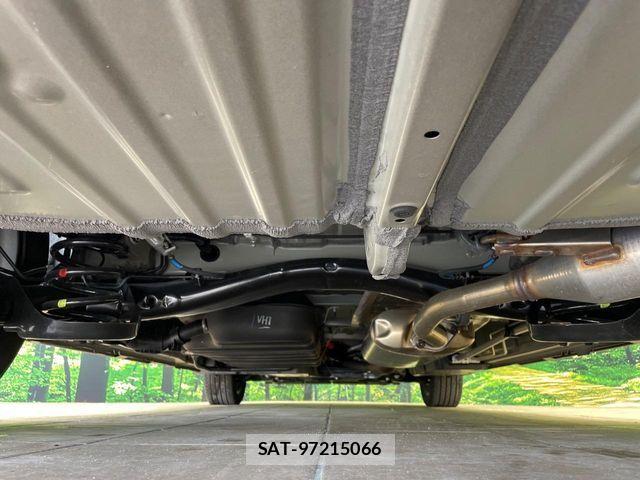 Toyota NOAH HYBRID 2023-07 8881226-18