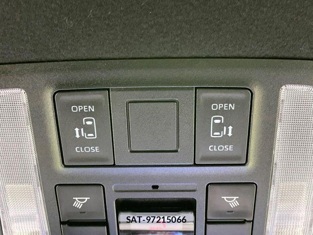Toyota NOAH HYBRID 2023-07 8881226-6