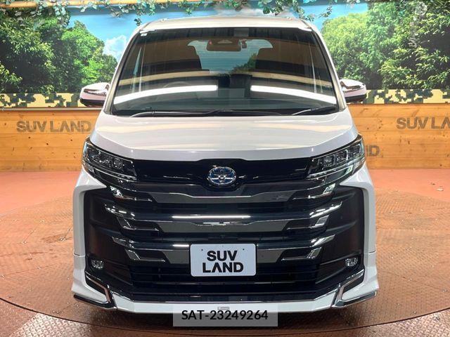 Toyota NOAH HYBRID 2023-09 8881222-13