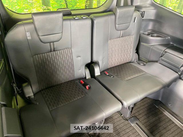 Toyota NOAH HYBRID 2025-02 8881224-9