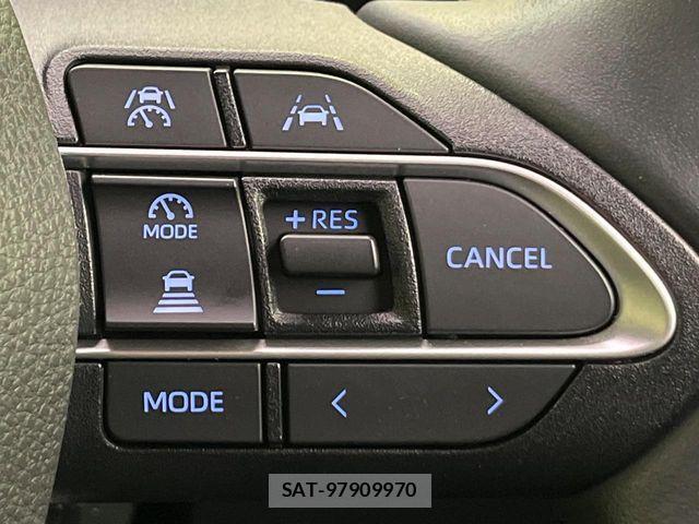 Toyota NOAH HYBRID 2026-04 8881230-6