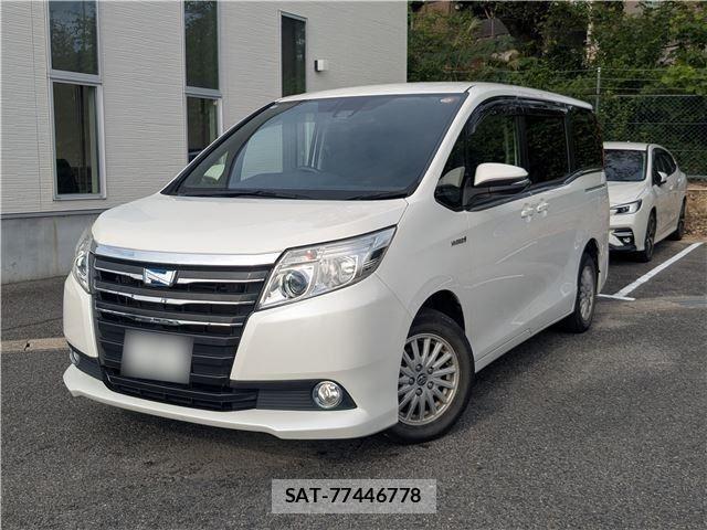 Toyota NOAH HYBRID 2016-09 8881241-7