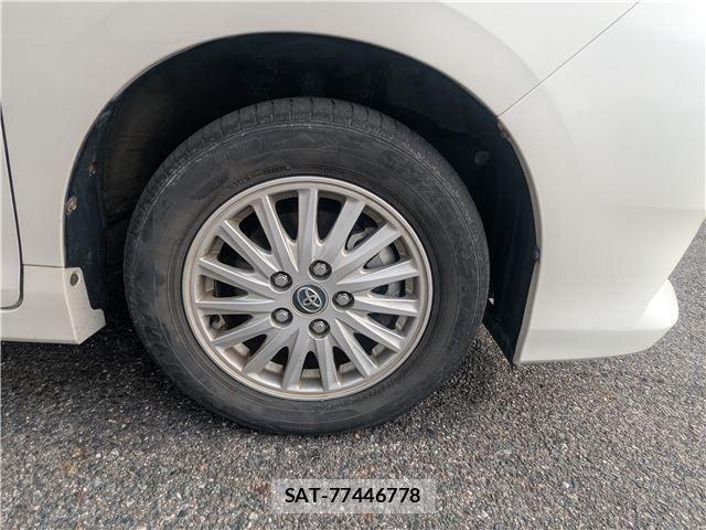 Toyota NOAH HYBRID 2016-09 8881241-8