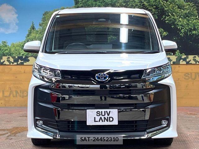 Toyota NOAH HYBRID 2023-09 8881225-12