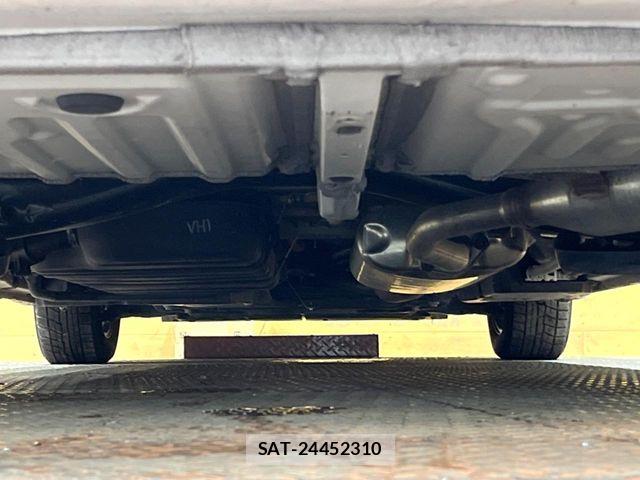 Toyota NOAH HYBRID 2023-09 8881225-17
