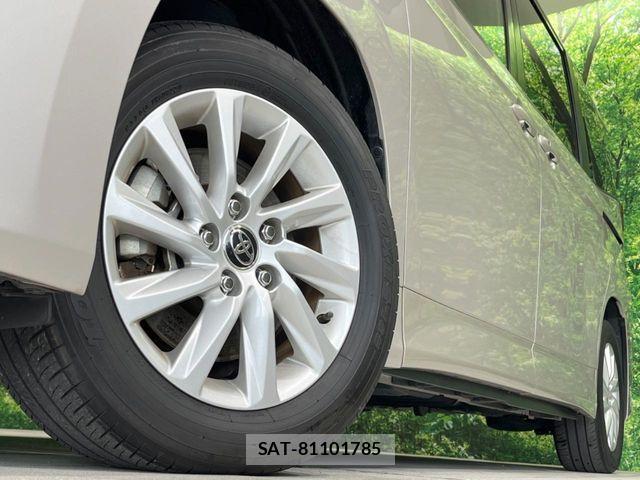 Toyota NOAH HYBRID 2022-03 8881237-13