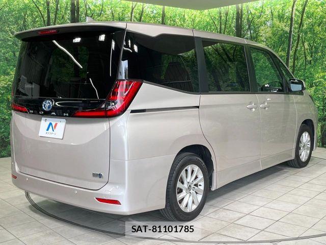Toyota NOAH HYBRID 2022-03 8881237-17