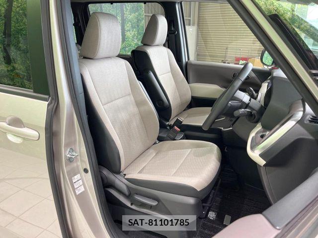 Toyota NOAH HYBRID 2022-03 8881237-7