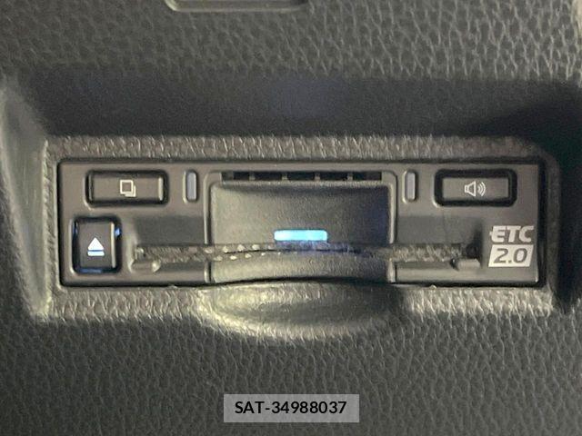 Toyota NOAH HYBRID 2024-10 8881229-4