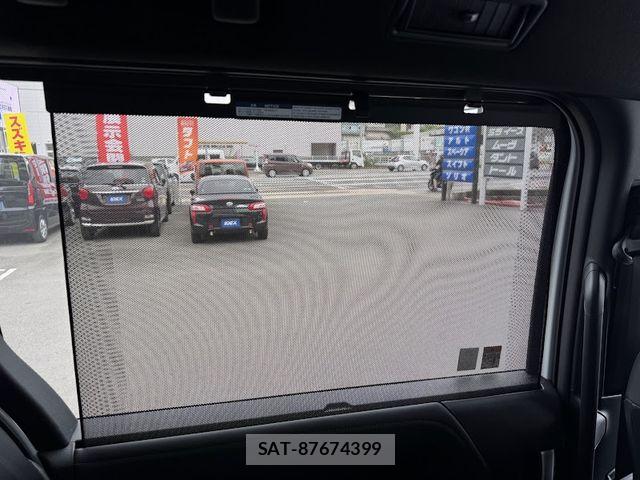 Toyota NOAH HYBRID 2026-08 8881223-27
