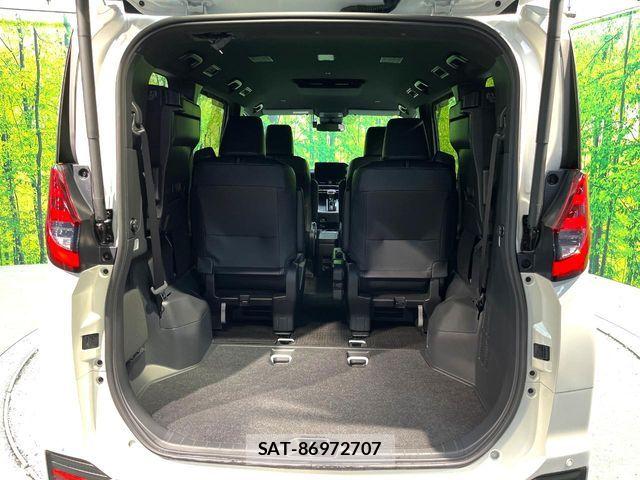 Toyota NOAH HYBRID 2024-09 8881232-10