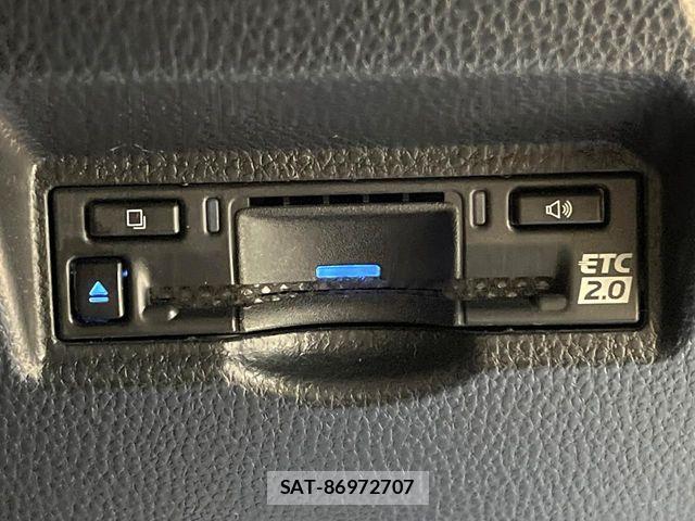 Toyota NOAH HYBRID 2024-09 8881232-6