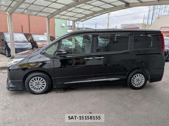 Toyota NOAH HYBRID 2014-03 8881243-20