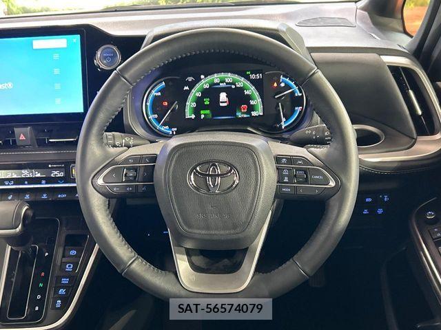 Toyota NOAH HYBRID 2023-04 8884068-10